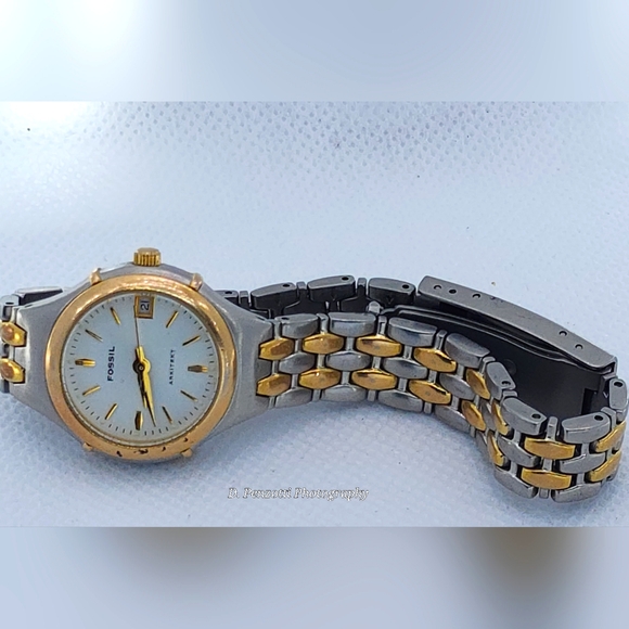 FOSSIL watch - Picture 12 of 16